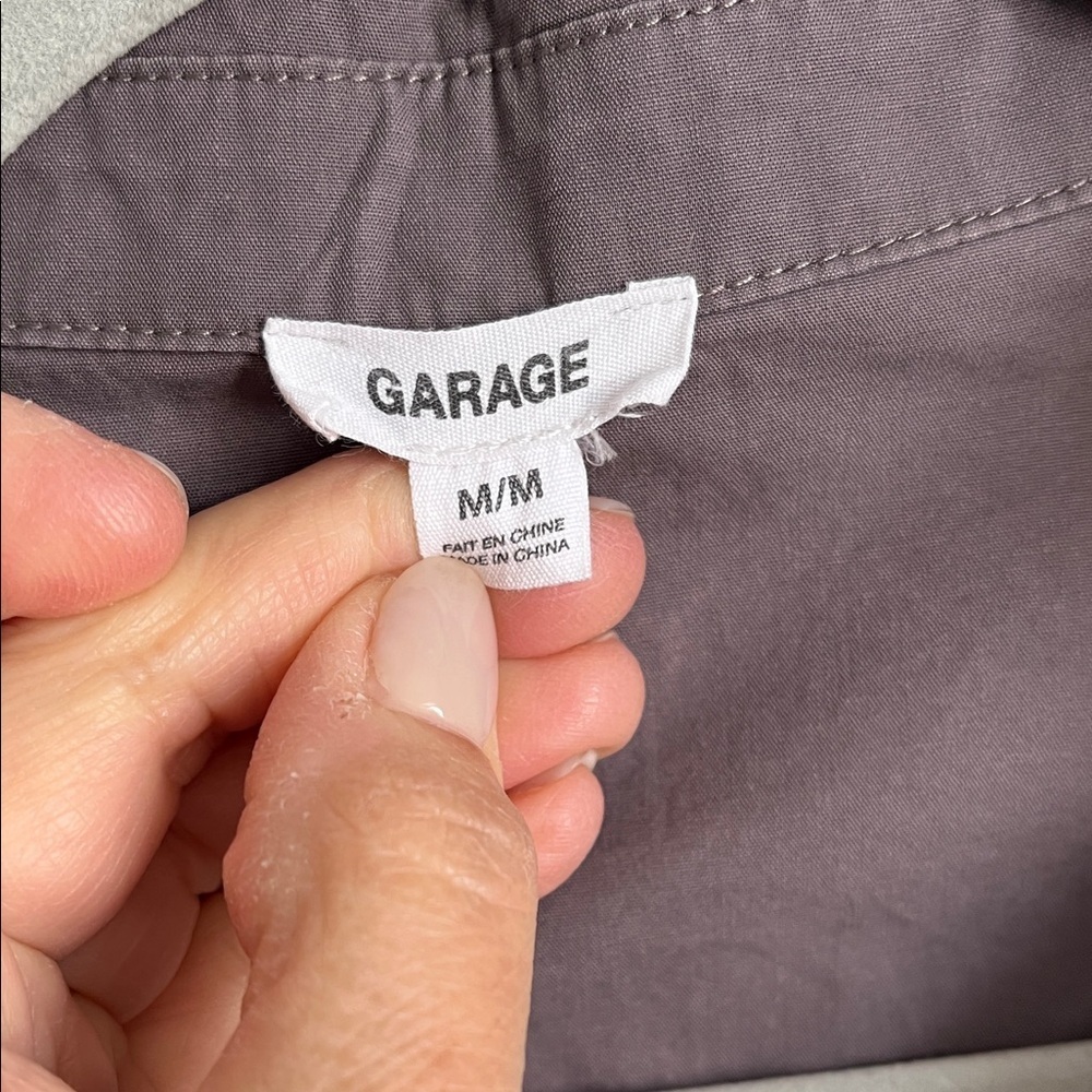 GARAGE Taupe Gray Cropped Button Down Shirt, Size M - Picture 2 of 7